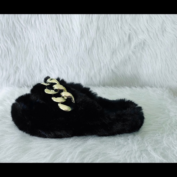 Black Gold Chain Fur Slippers Sz 7 - Picture 5 of 7